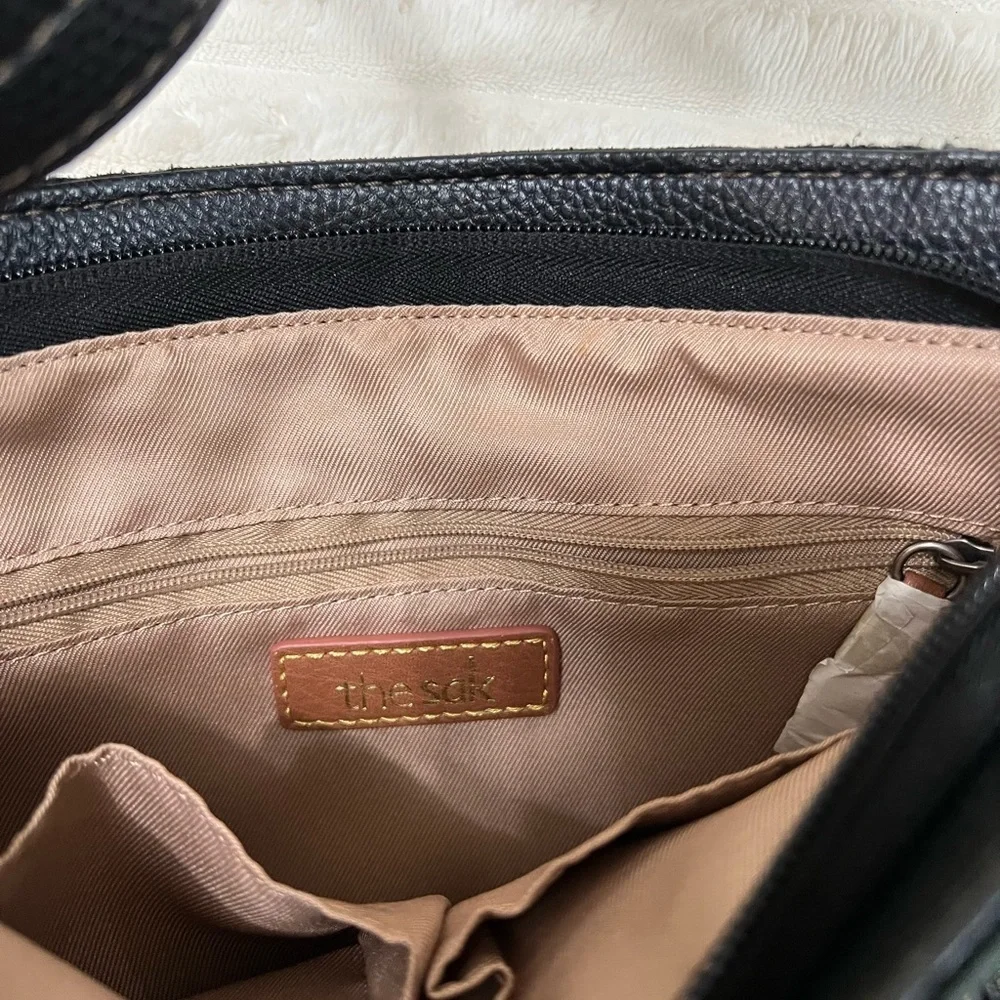 The Sak Brown Pebble Leather Shoulder Bag With Contrast Stitching